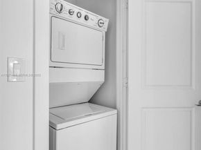 315 NE 3rd Ave 1805, Fort Lauderdale FL 33301