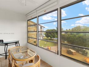 2901 NW 46th Ave 307, Lauderdale Lakes FL 33313