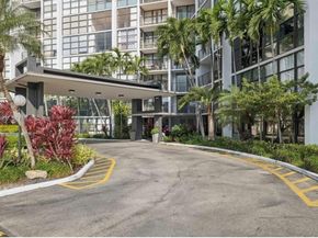 800 Parkview Dr 303, Hallandale Beach FL 33009