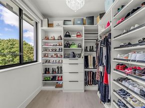 19246 SW 132nd Ave, Miami FL 33177