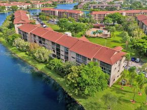 13700 SW 14th St 410D, Pembroke Pines FL 33027