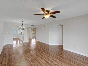 13700 SW 14th St 410D, Pembroke Pines FL 33027