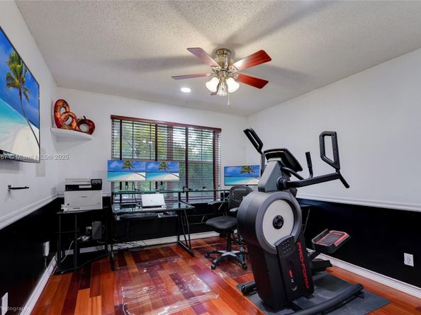 3181 SW 173rd Ter, Miramar FL 33029