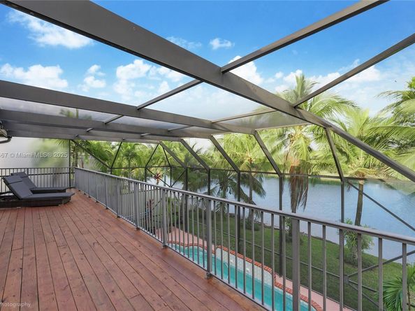 3181 SW 173rd Ter, Miramar FL 33029