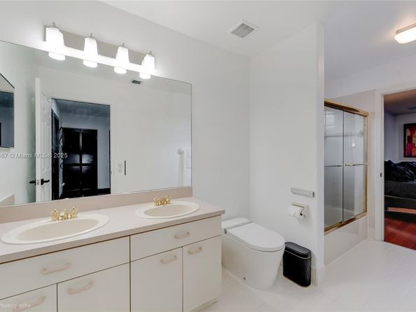 3181 SW 173rd Ter, Miramar FL 33029