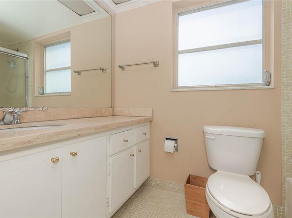 3200 N Palm Aire Dr 501, Pompano Beach FL 33069