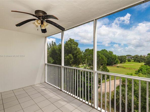 3200 N Palm Aire Dr 501, Pompano Beach FL 33069