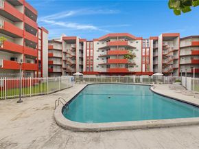 1750 W 46th St 544, Hialeah FL 33012