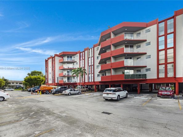 1750 W 46th St 544, Hialeah FL 33012