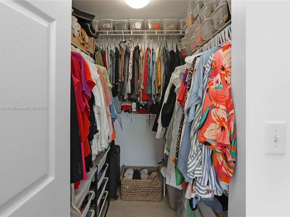 215 SW 42nd Ave PH08, Miami FL 33134