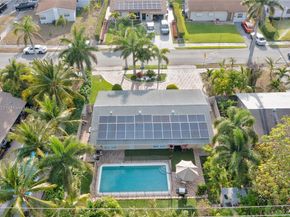 1480 SW 5th Ave, Deerfield Beach FL 33441