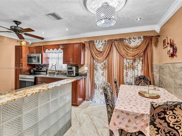 1480 SW 5th Ave, Deerfield Beach FL 33441