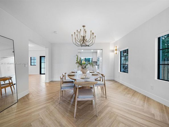 3153 Royal Palm Ave, Miami Beach FL 33140