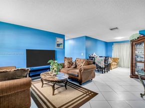 1005 SW 18th St, Boynton Beach FL 33426