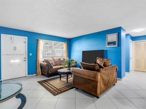 1005 SW 18th St, Boynton Beach FL 33426