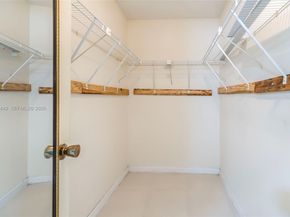 1005 SW 18th St, Boynton Beach FL 33426