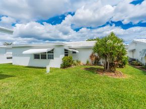 1005 SW 18th St, Boynton Beach FL 33426