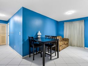 1005 SW 18th St, Boynton Beach FL 33426