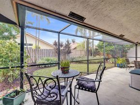 11590 SW 9th Ct, Pembroke Pines FL 33025