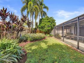 11590 SW 9th Ct, Pembroke Pines FL 33025