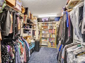 11590 SW 9th Ct, Pembroke Pines FL 33025