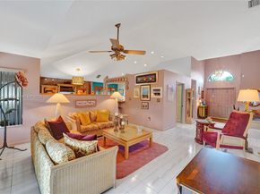 11590 SW 9th Ct, Pembroke Pines FL 33025