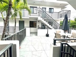 3240 Mary St S207, Miami FL 33133