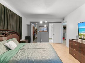 3021 N Oakland Forest Dr 208, Oakland Park FL 33309