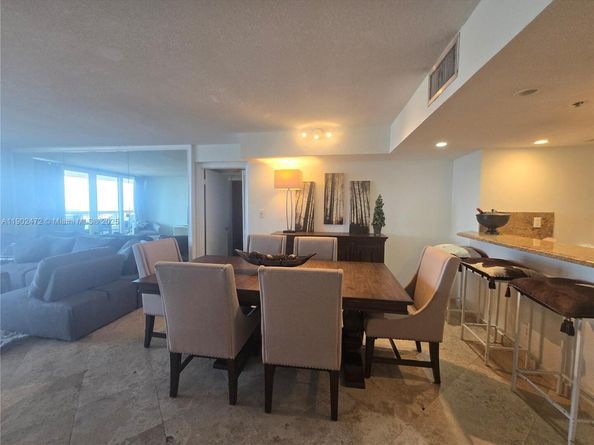 1717 N Bayshore Dr B4141, Miami FL 33132