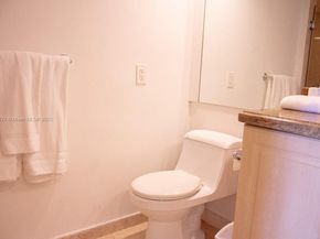 1717 N Bayshore Dr B4141, Miami FL 33132