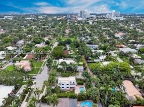 1255 Jackson St, Hollywood FL 33019