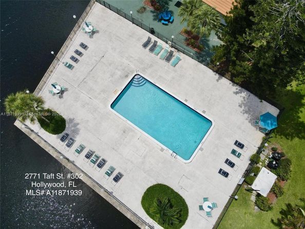 2771 Taft St 302, Hollywood FL 33020