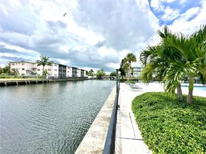2771 Taft St 302, Hollywood FL 33020