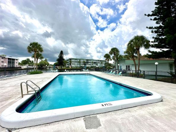 2771 Taft St 302, Hollywood FL 33020