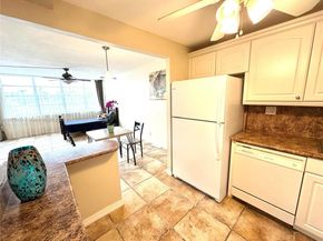 2771 Taft St 302, Hollywood FL 33020