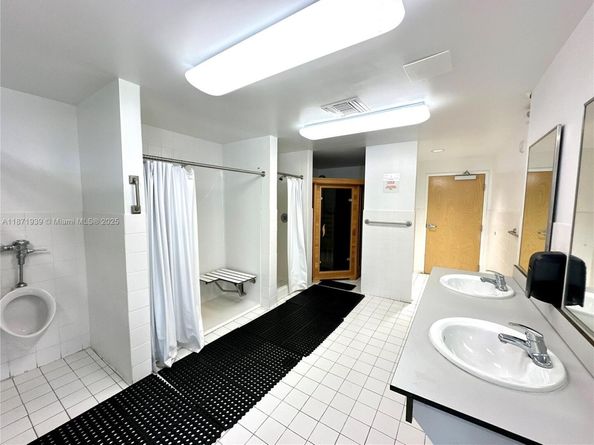 2771 Taft St 302, Hollywood FL 33020