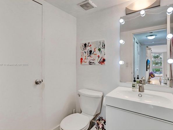 1035 West Ave 301, Miami Beach FL 33139