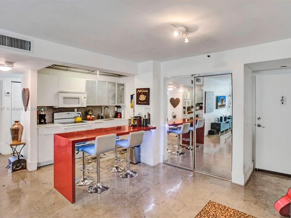 1035 West Ave 301, Miami Beach FL 33139