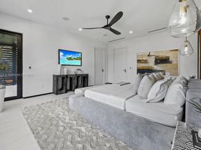 1132 SE 6th Ter, Fort Lauderdale FL 33316