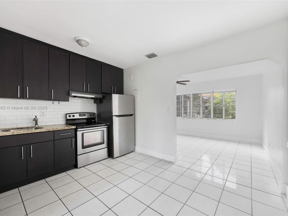 282 NW 41st Ave, Miami FL 33126