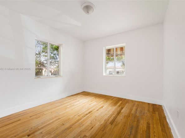 282 NW 41st Ave, Miami FL 33126