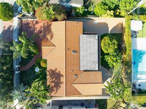 9461 SW 31st Ter, Miami FL 33165