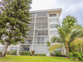 2751 N Palm Aire Dr 310, Pompano Beach FL 33069