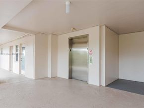 2751 N Palm Aire Dr 310, Pompano Beach FL 33069