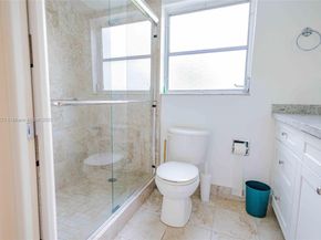 2751 N Palm Aire Dr 310, Pompano Beach FL 33069