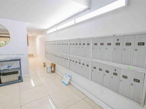 2751 N Palm Aire Dr 310, Pompano Beach FL 33069