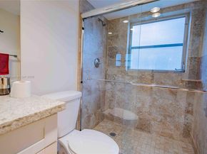 2751 N Palm Aire Dr 310, Pompano Beach FL 33069