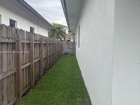 15062 SW 177th Ter, Miami FL 33187