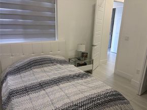 15062 SW 177th Ter, Miami FL 33187