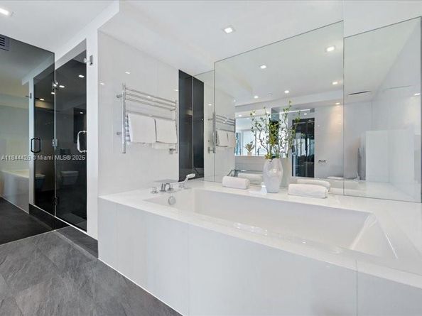1800 Sunset Harbour Drive 1702/4, Miami Beach FL 33139